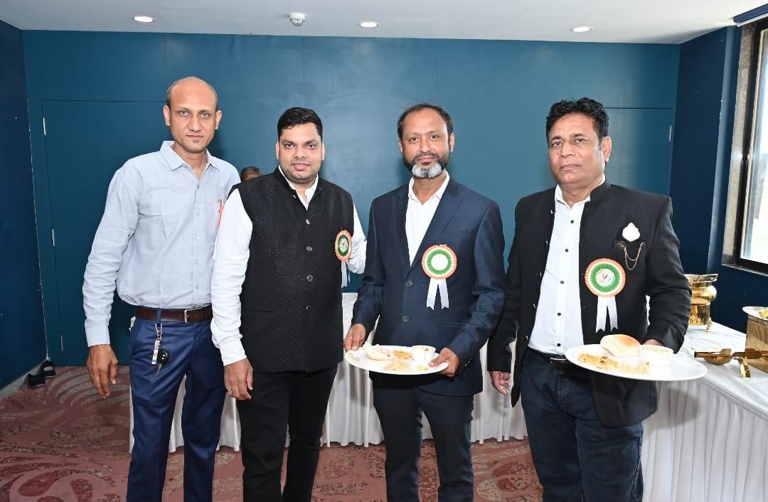 Mohammed Sayeed Shaikh being felicitated at a public event — photograph 1 of 39